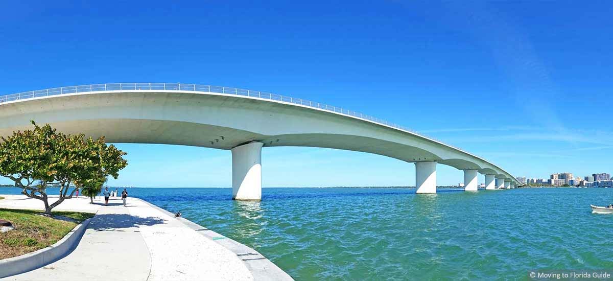 john ringling bridge panoramioc view on sunny day