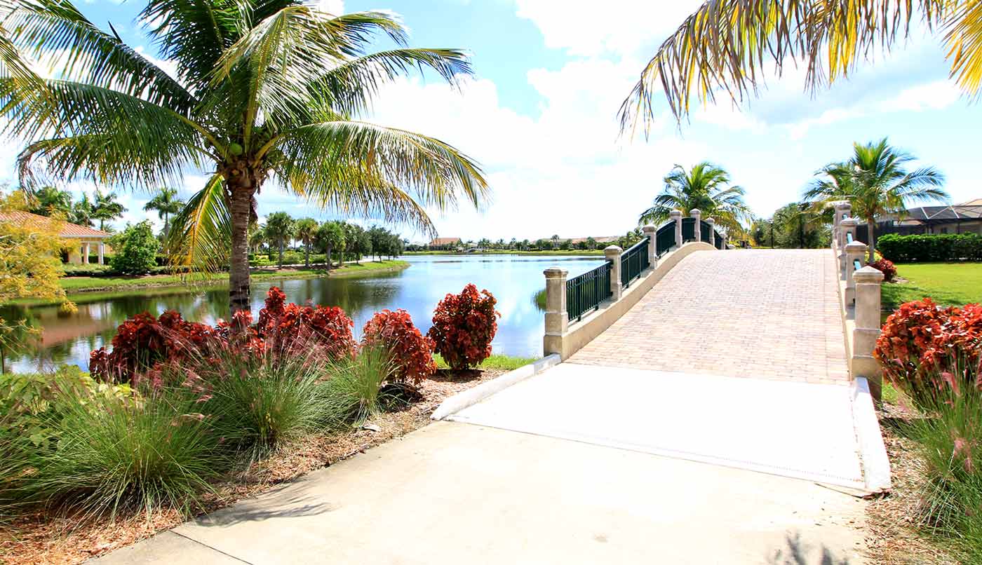 Island Walk Community - Walking Paths to Town Center